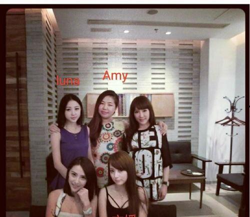 来柬埔寨吃瓜网红雅典娜,揭秘东南亚美食与风土人情  第1张